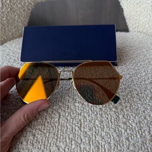 Fendi aviator sunglasses